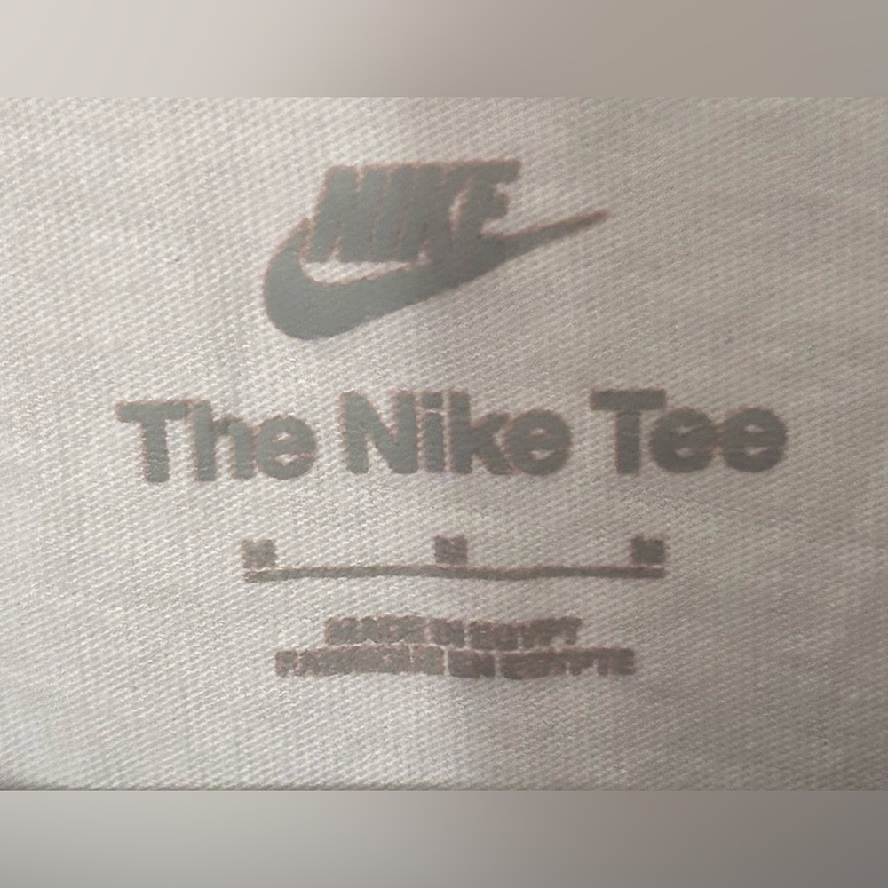 Nike White kids shirt - Picture 3 of 3